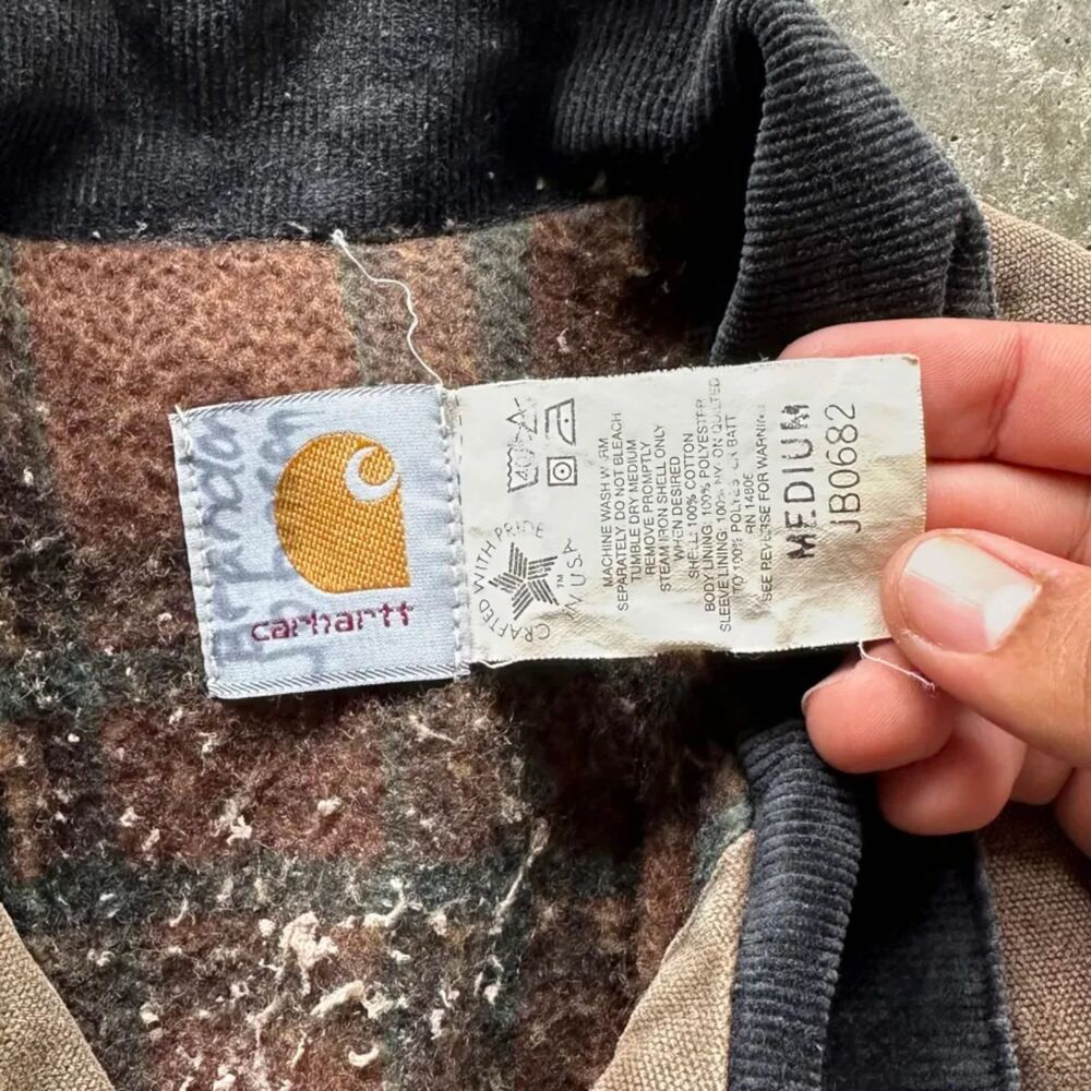 Vintage Carhartt JB0682 Blanket Lined Trucker Jacket Size Medium - Picture 2 of 7